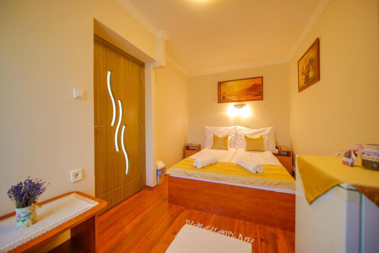 Maria Apartman Hajduszoboszlo Exterior photo